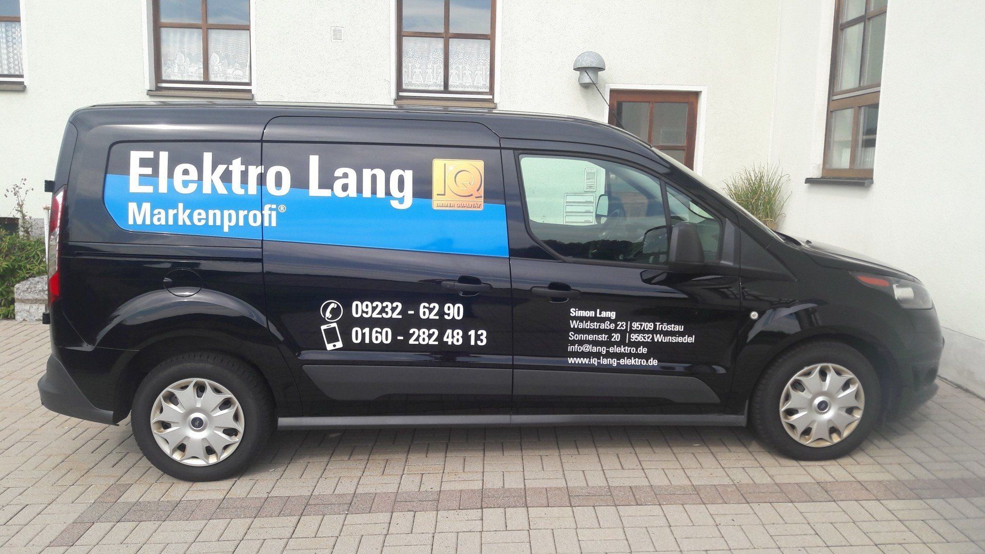 Beispiel für Folienbeschriftung Folienbeschriftung für Autos