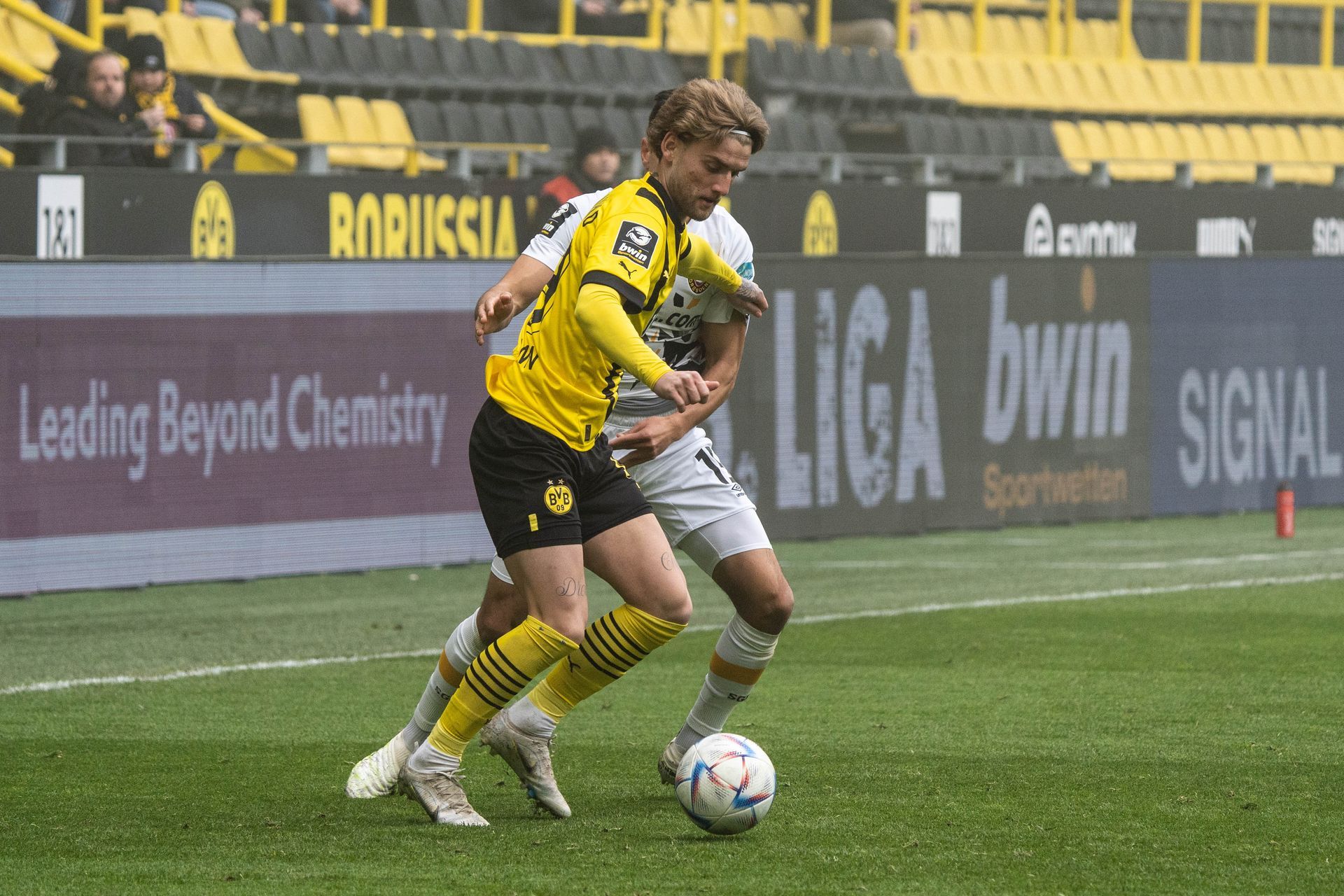 Ole Pohlmann im Spiel gegen Dynamo