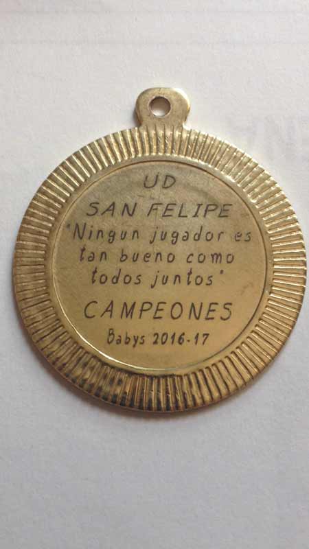Medalla trofeo grabada