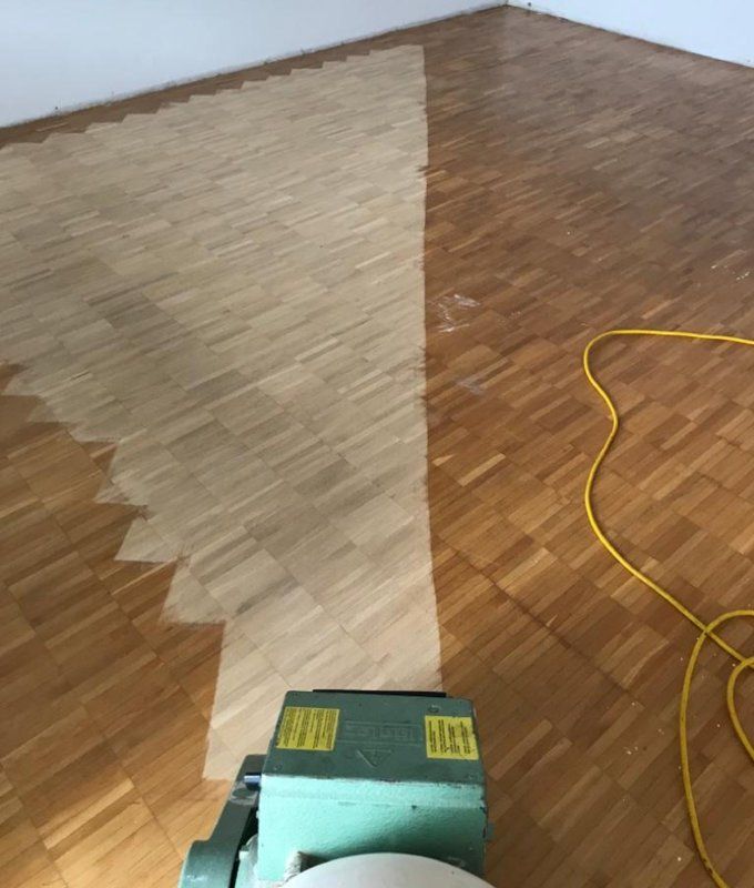 Parkett schleifen in Mering