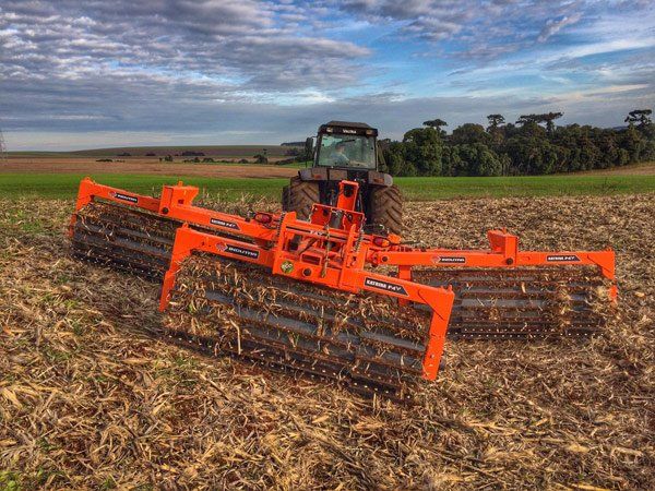 Equipamiento agrícola más liviano y antidesgaste Acero de alta resistencia