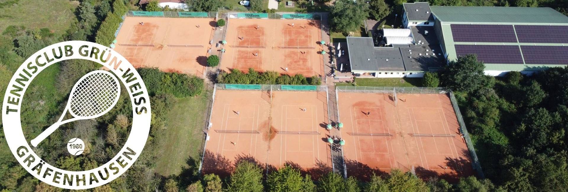 Die Clubanlage des Tennisclubs Gräfenhausen mit 8 Außenplätzen und 3 Hallenplätzen im September 2023