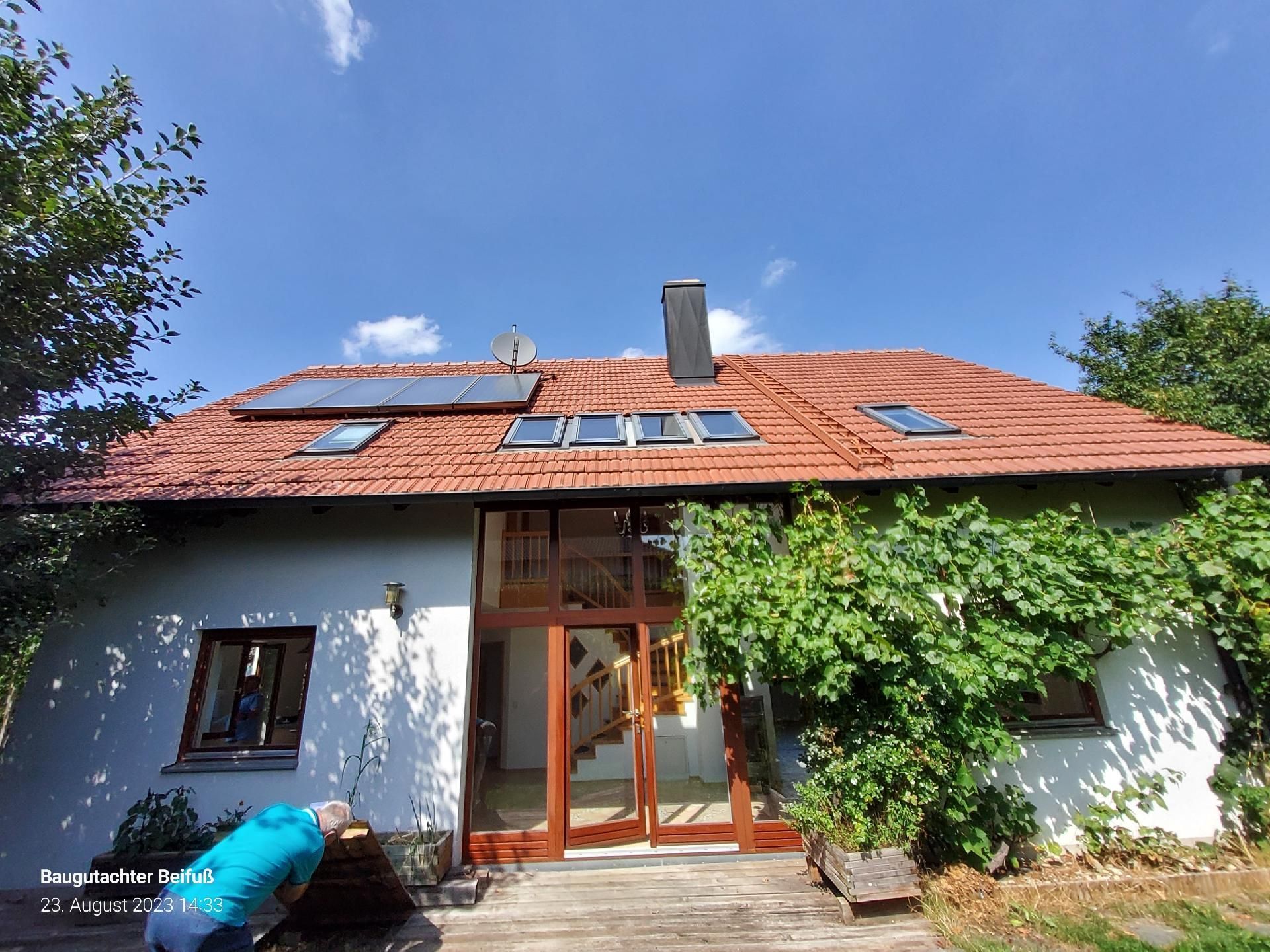 Immobiliensachvertändiger, Immobilienexperte und Hausgutachter für Immobilienkaufberatung und Hauskaufberatung in München und Bayern. Immobiliensachvertändiger, Immobilienexperte und Hausgutachter für Immobilienkaufberatung und Hauskaufberatung in München und Bayern.