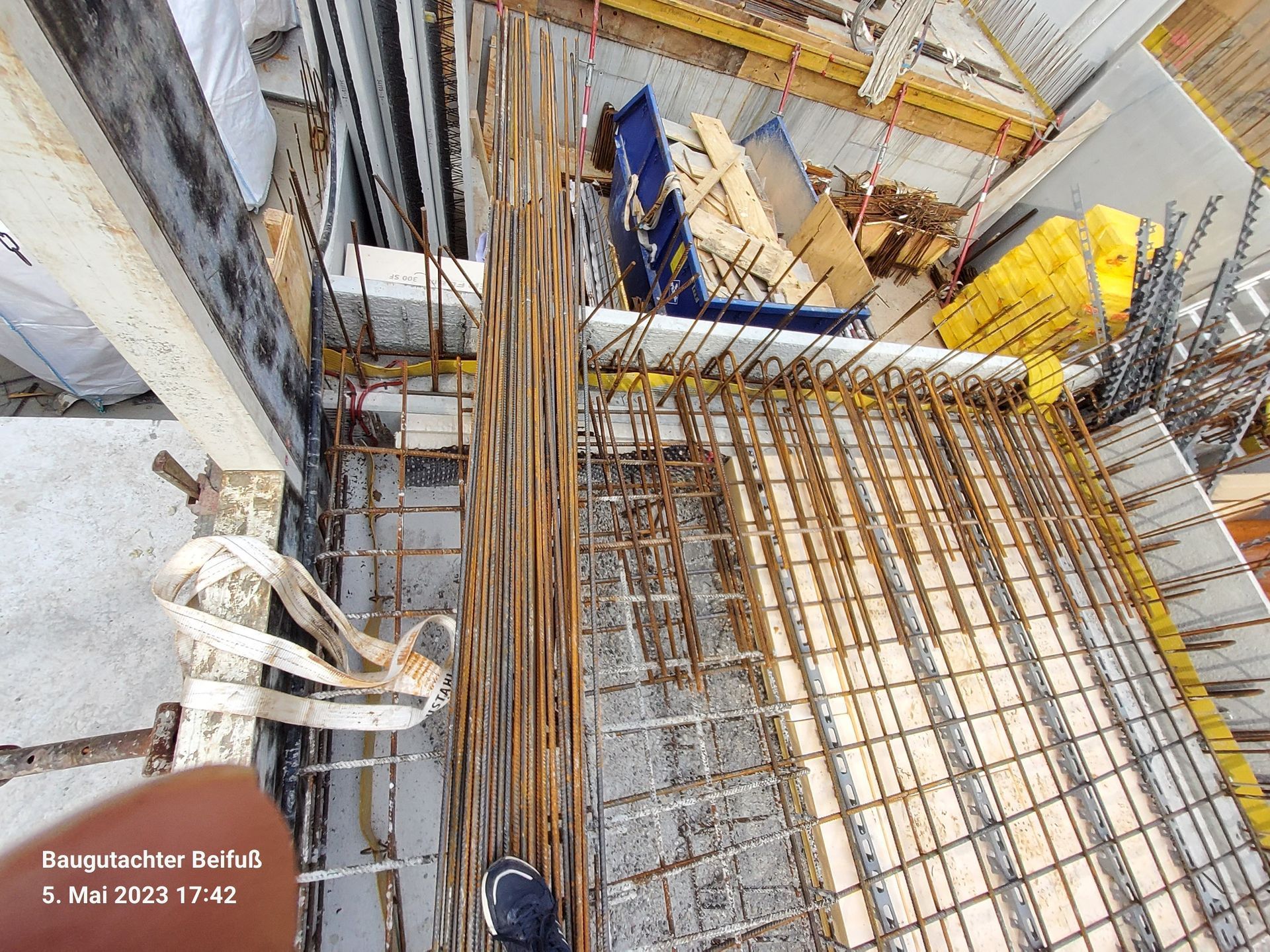 Baubegleitende Qualitätskontrolle und Baubegleitung von Bauwerksleistungen bei Neubauten, Modernisierung und Bauinstandsetzung in München und Bayern. Baubegleitende Qualitätskontrolle und Baubegleitung von Bauwerksleistungen bei Neubauten, Modernisierung und Bauinstandsetzung in München und Bayern.