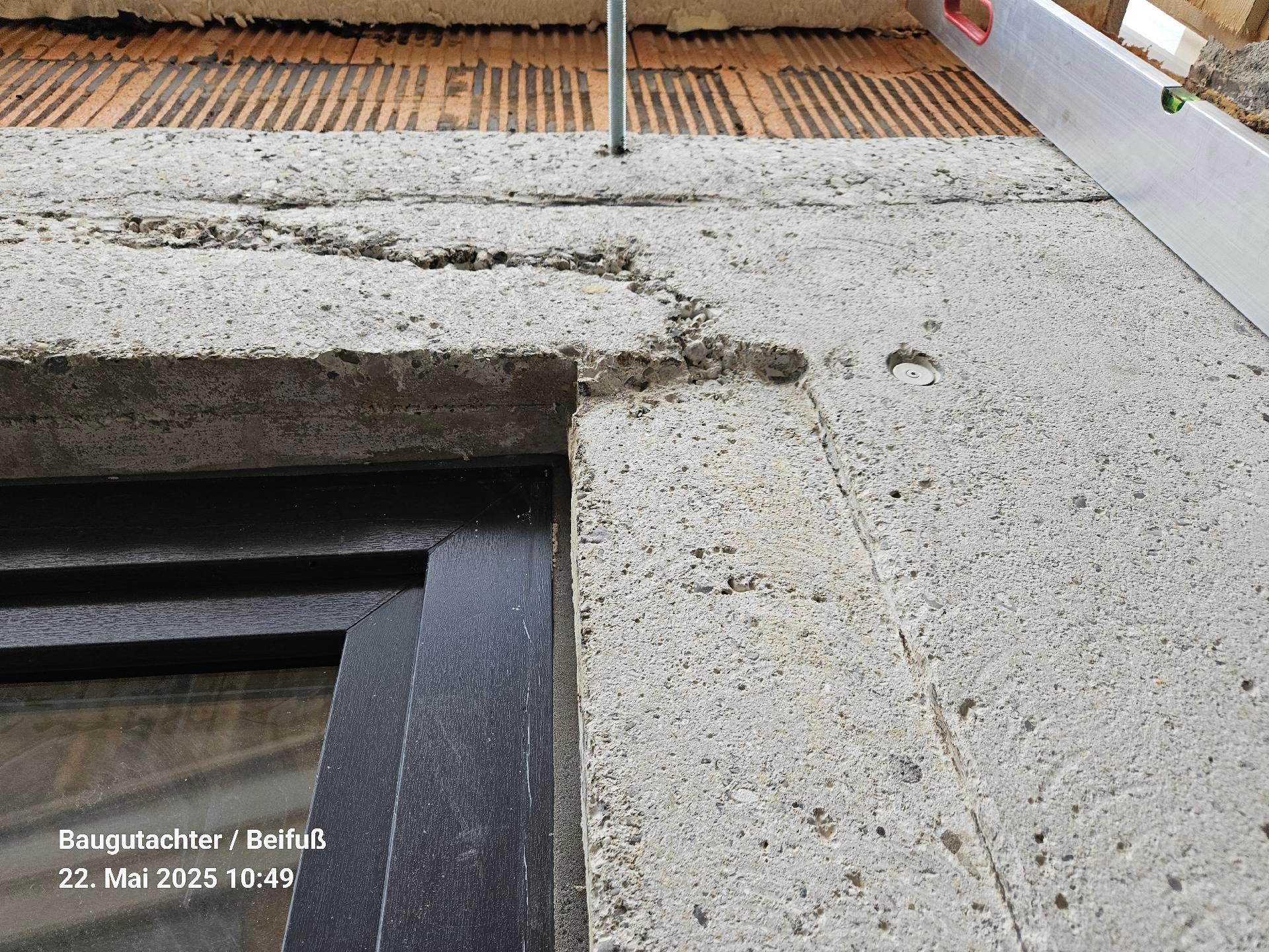 Baugutachter und Bausachverständiger für Baugutachten, Bauschäden und Baumängel in Ingolstadt. Baugutachter und Bausachverständiger für Baugutachten, Bauschäden und Baumängel in Ingolstadt.