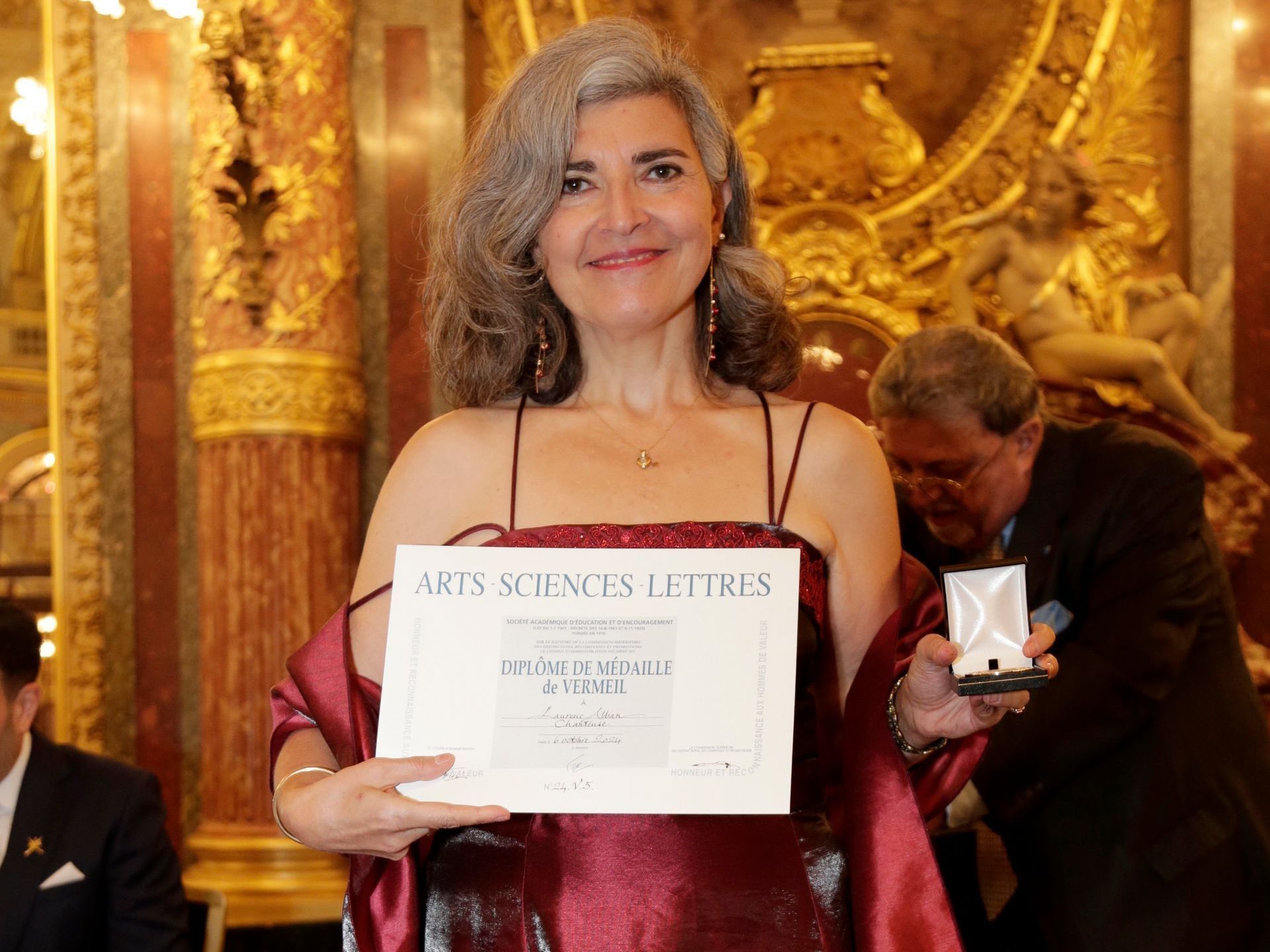 Mme Laurène ALBAN a eu la médaille de vermeil