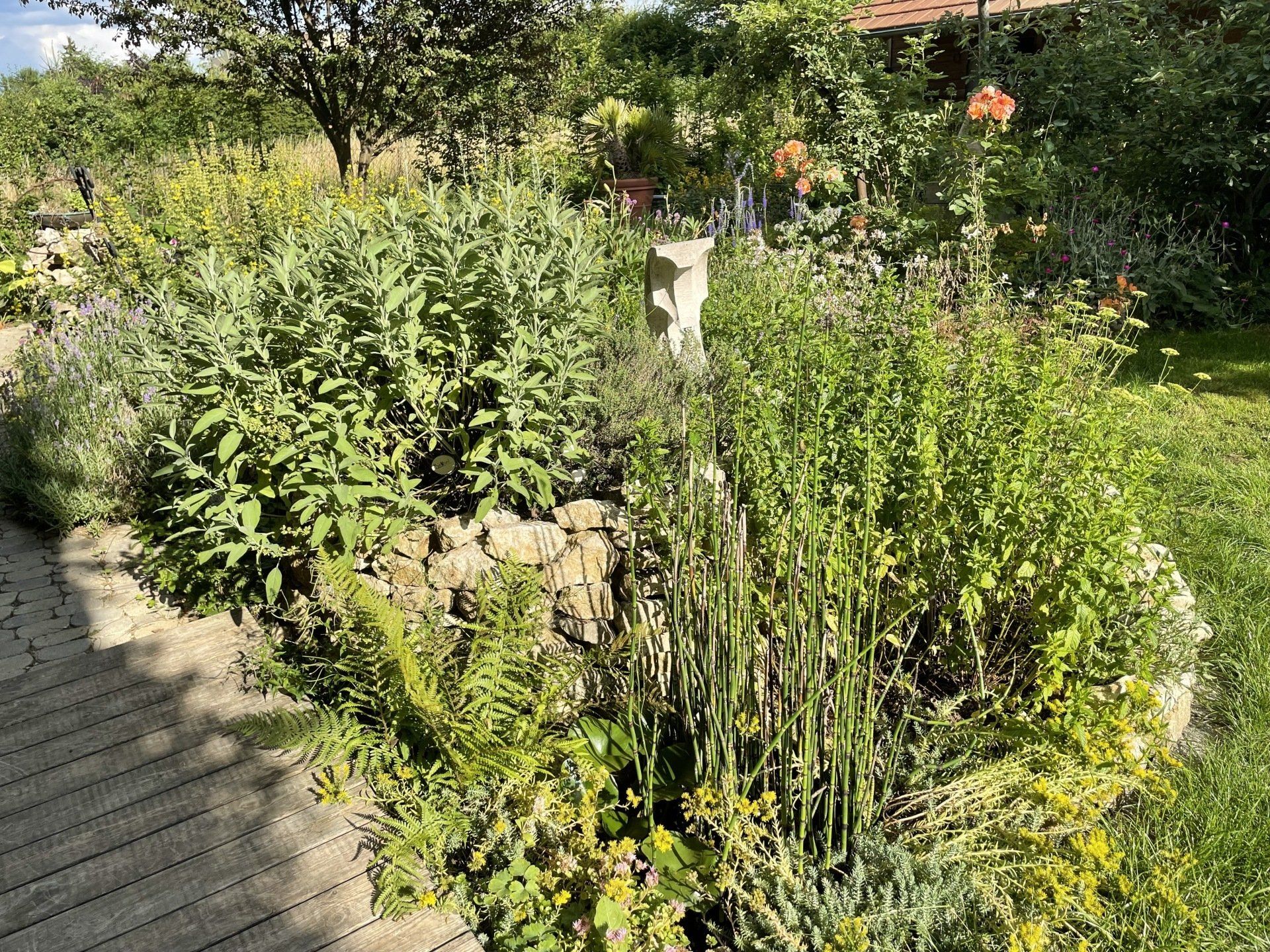 Naturgarten Langenau - Kräuterschnecke