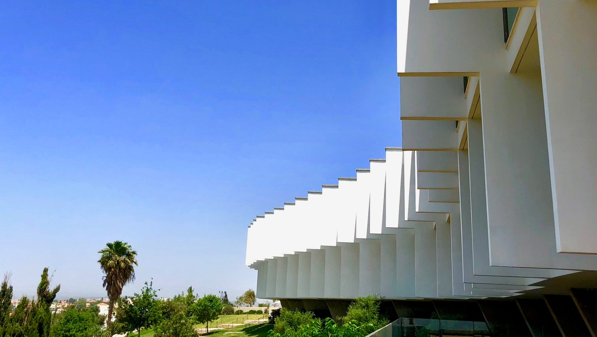 Elma Arts Complex Hotel