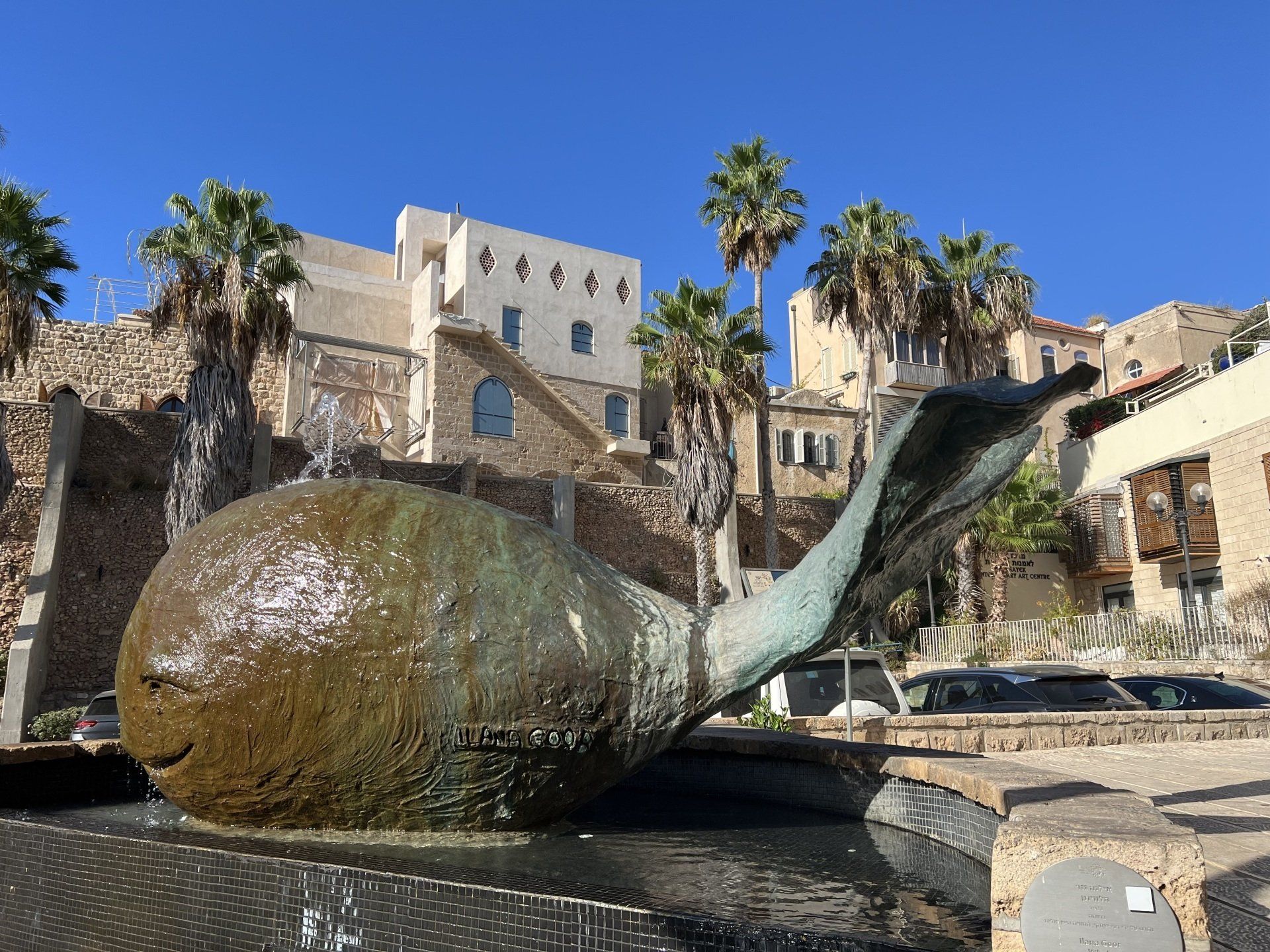 Ilana Goor Sculpture Baleine de Jonas
