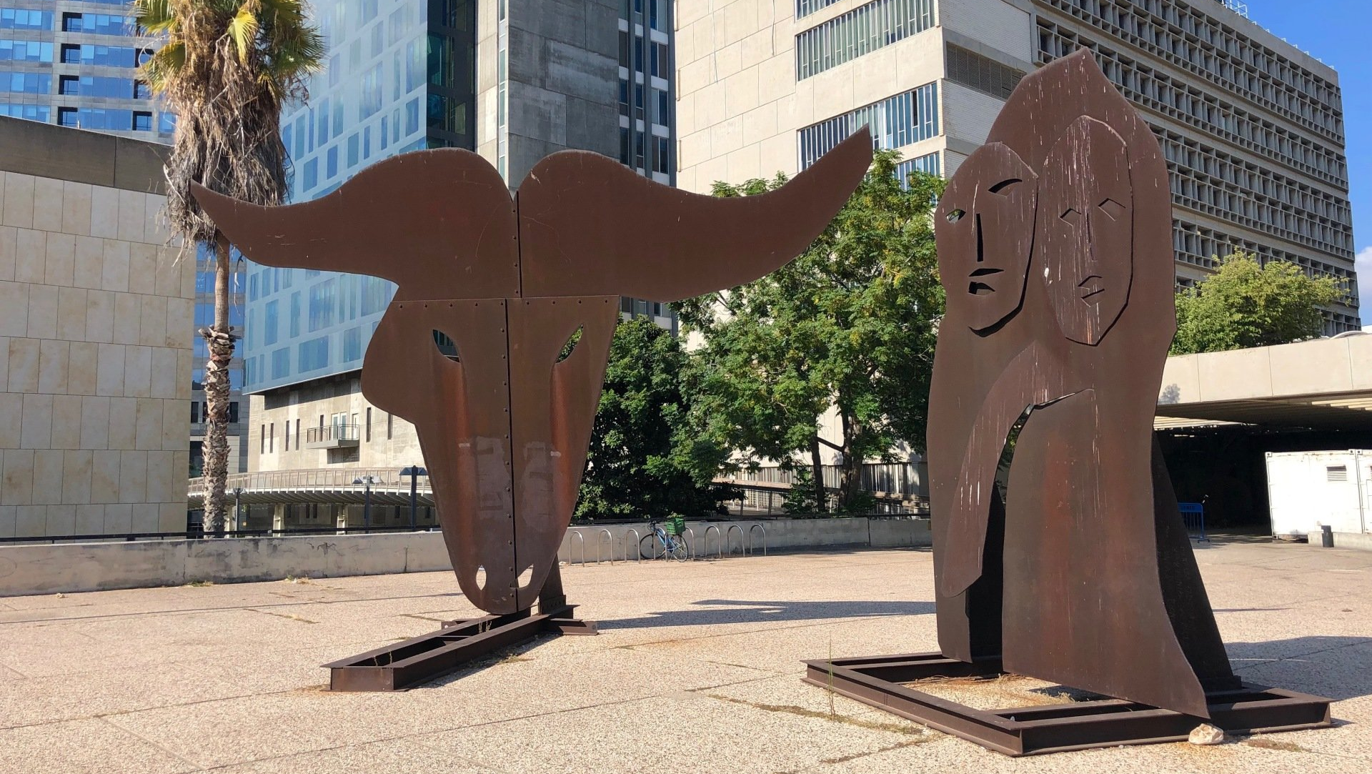 Musée d'Art de Tel-Aviv Sculpture Henri Moore