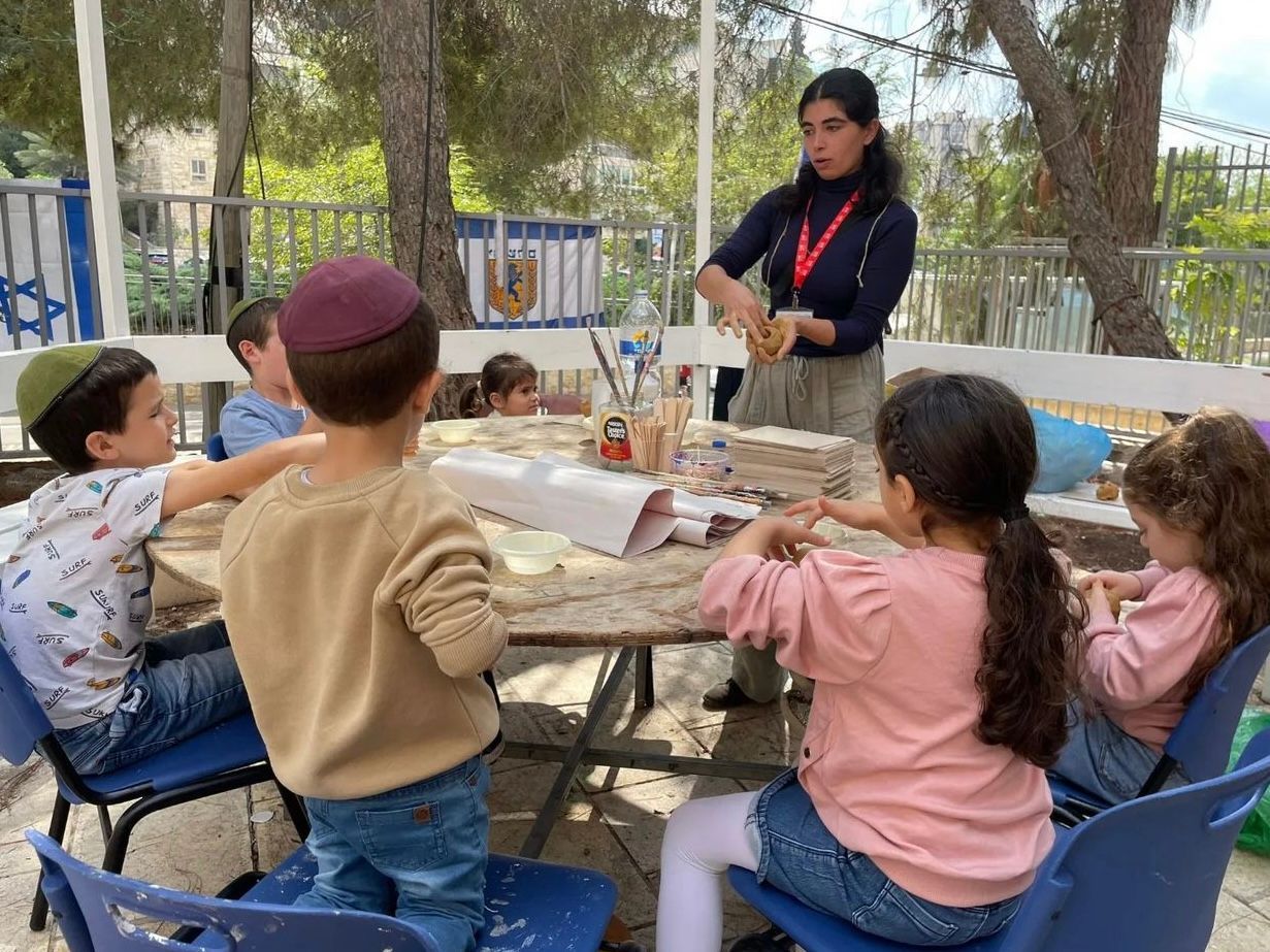 Ateliers créatifs pour les enfants organisés par le Musée d'Israël de Jérusalem