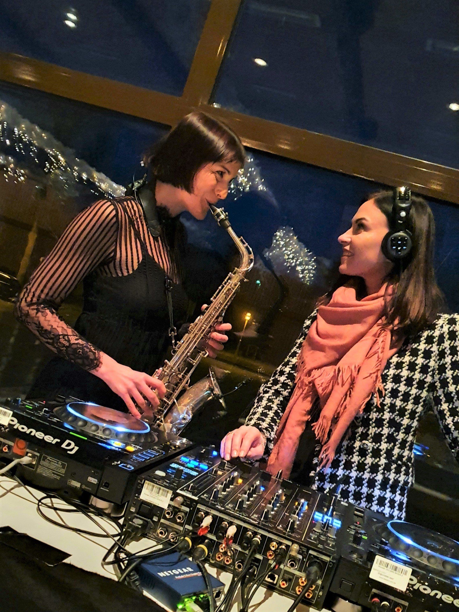 messe frankfurt messe hannover hanovermesse djane djlus djane stuttgart alegra cole veranstaltungsagentur dj firmenveranstaltung veranstaltung messe frankfurt messe stuttgart messe münchen aftershowparties alegracole dj buchen eventagentur