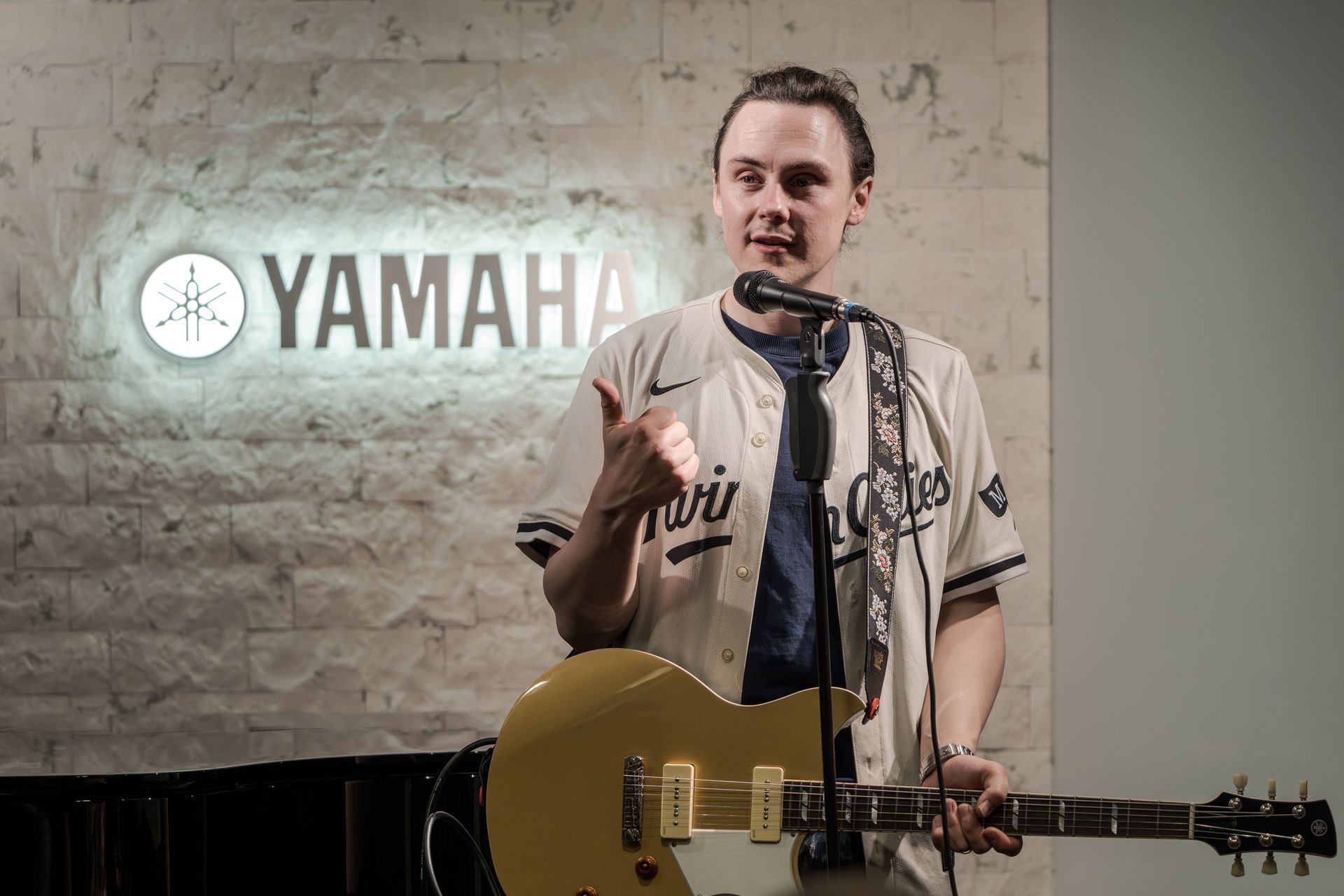 Eventfotografie Hamburg: Gitarrist Chris Buck bei einer Yamaha Music Clinic