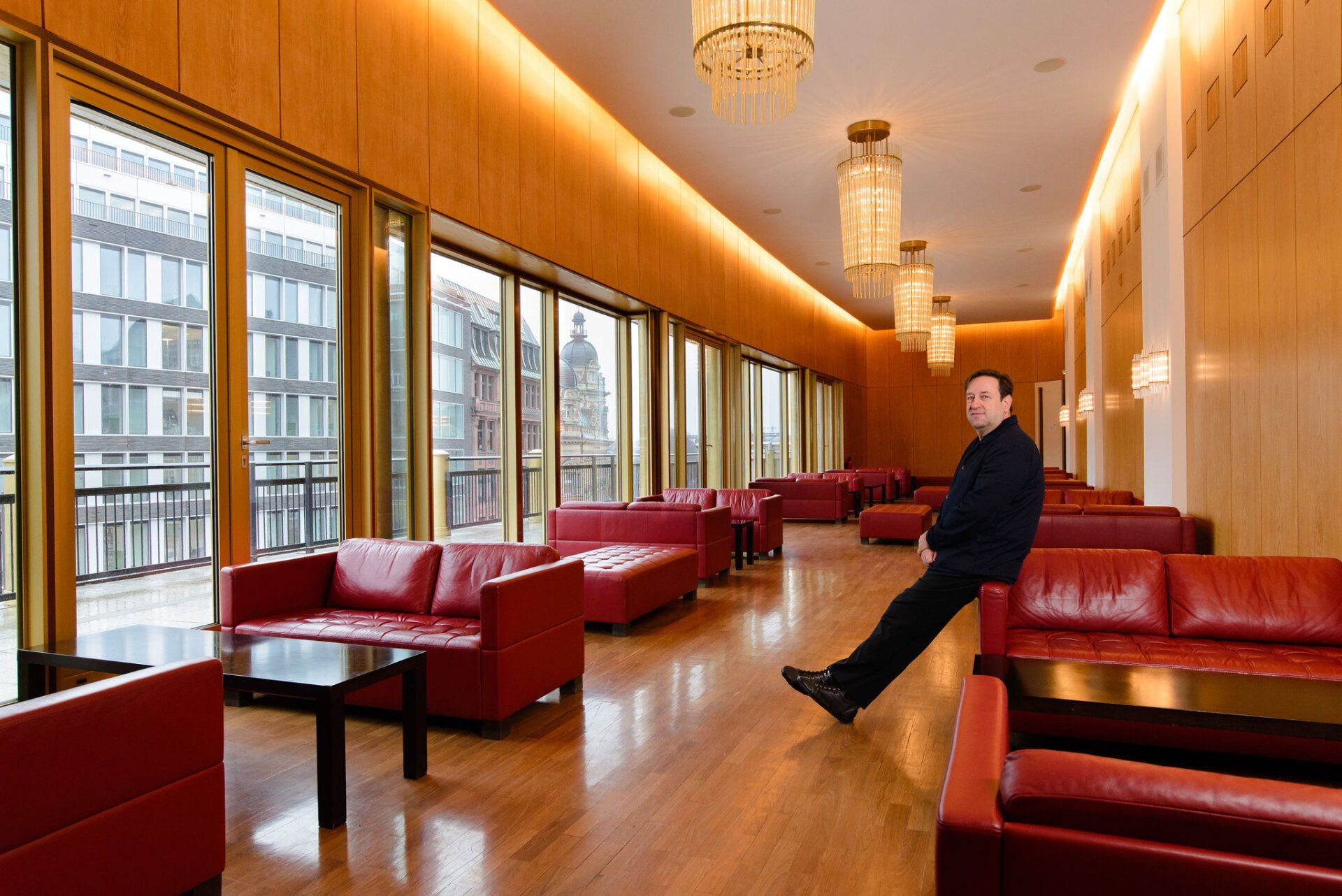 Georges Delnon · Hamburger Staatsoper · WINTERPOL