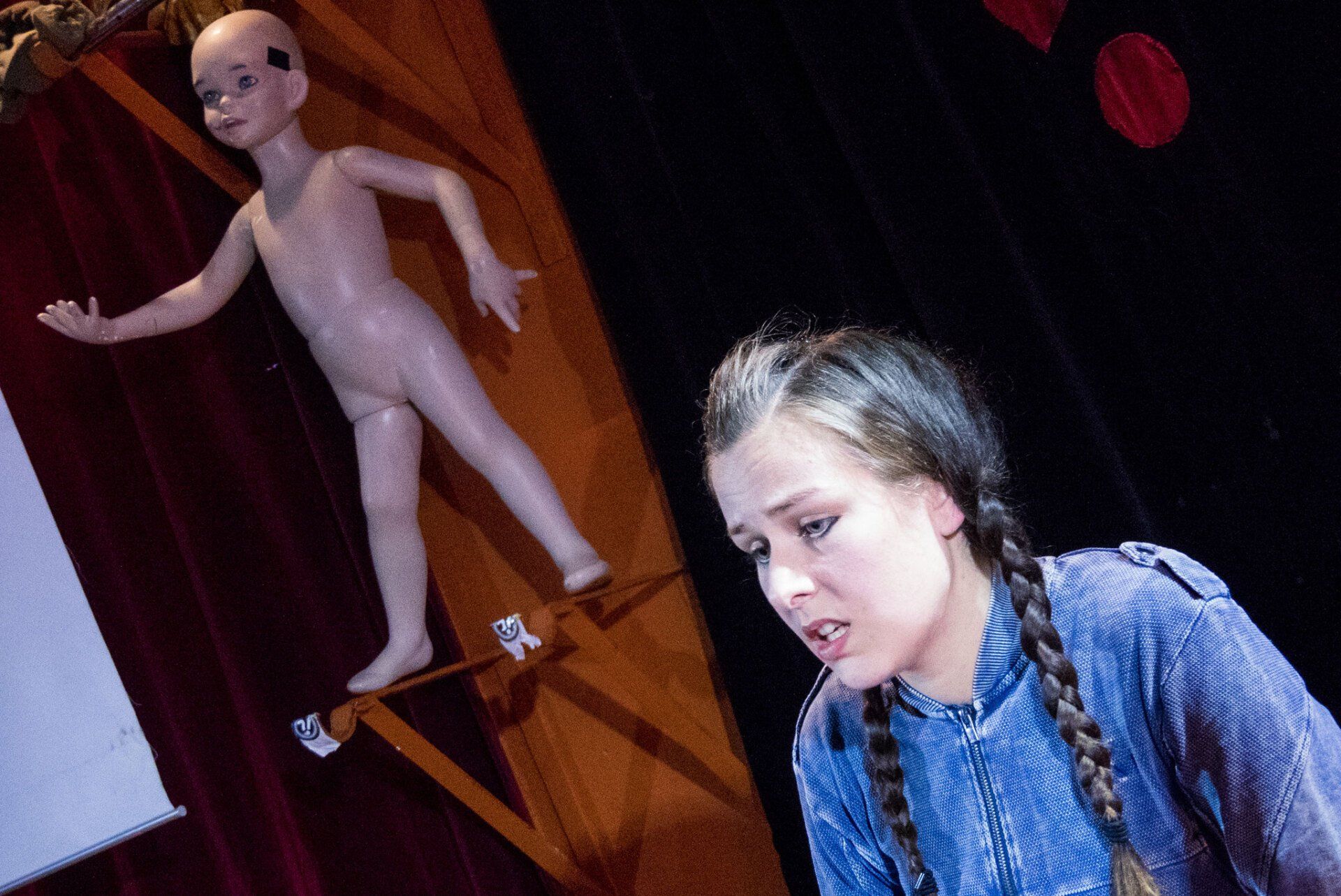 Lydia Laleike · WINTERPOL