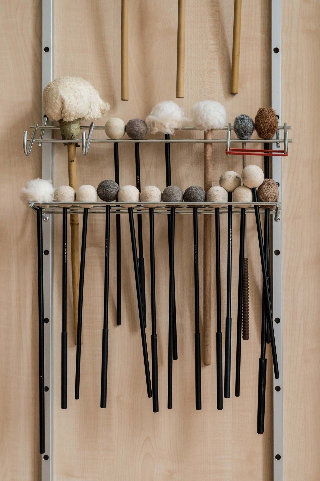 Detailfoto von Trommelschlägeln. Schulfotografie und Schulreportage-Fotografie aus Hamburg von Kay Winter / WINTERPOL