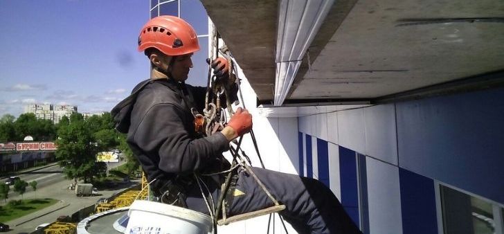 Ristrutturazione Balconi su Fune