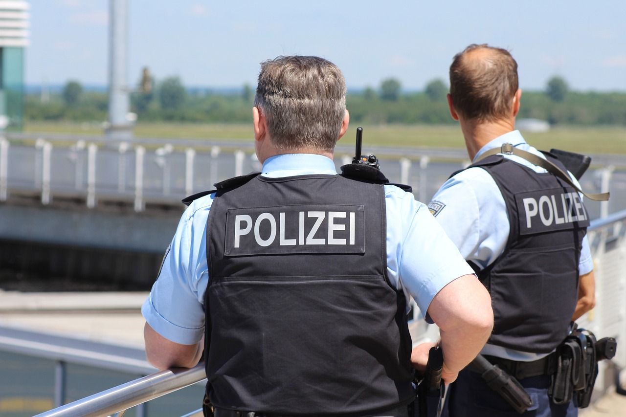 Bundespolizei Flughafen Bundespolizei Luftsicherheit