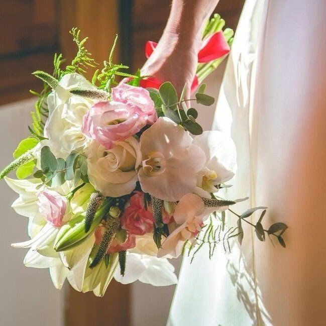 Ramo de boda elegante y personalizado para 2025
