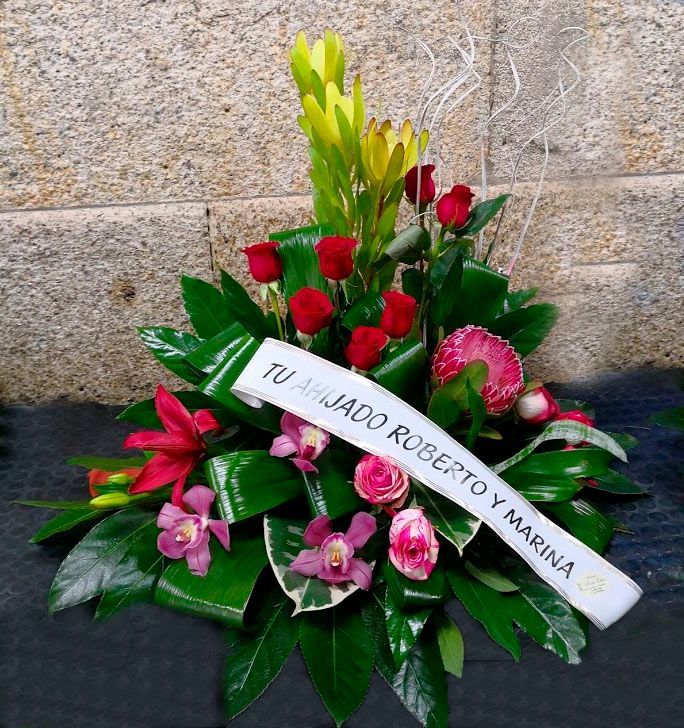 Entrega urgente de flores para funeral hoy: detalles y precios