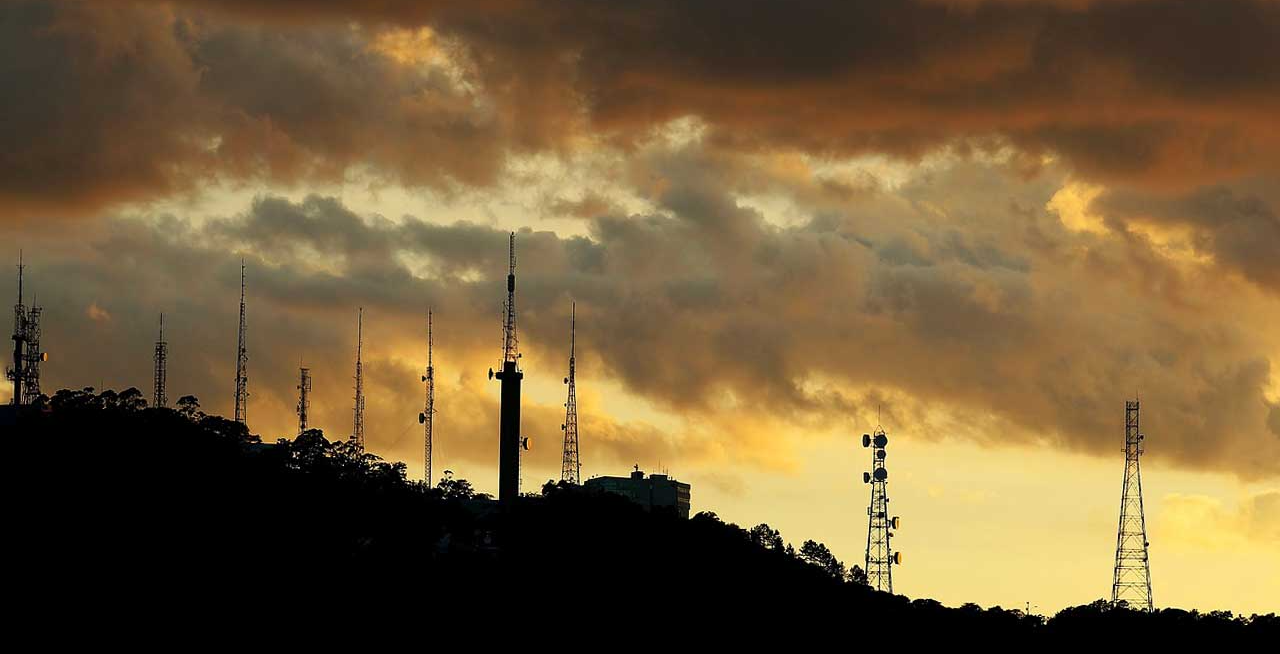 comunicacion-radio-emisora-supervivencia-gran-apagon