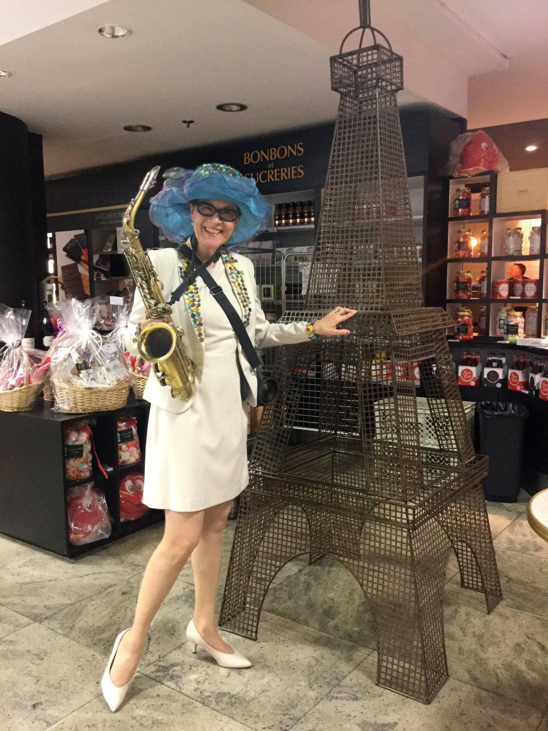 Galeria Lafayette: zu Gast Saxophonistin Mercedes