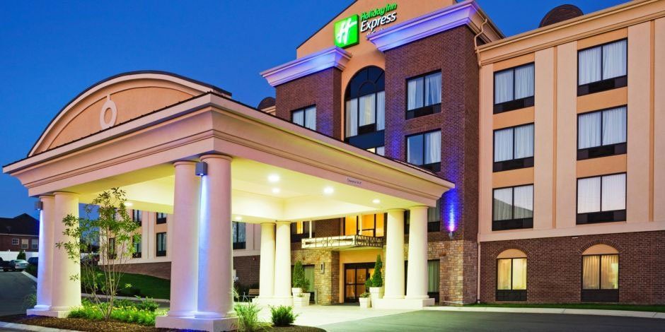 Holiday Inn Express & Suites Smyrna-Nashville Area hotel