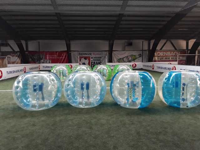 Bubble Baelle fuer Erwachsene mieten Soccer Bumper Ball Fußball ausleihen Vermietung drei