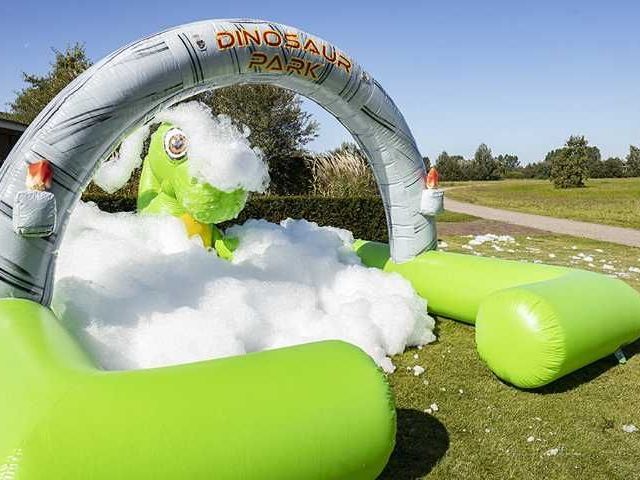 Bubble Park Dino Huepfburg Einschulung Sachsen Anhalt 