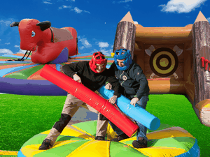 Spass und Action Eventmodule Gießen, Wetzlar und Butzbach Eventspiele fuer Spass und Action mieten im Eventmodule Verleih Gießen, Wetzlar und Butzbach Gladiator