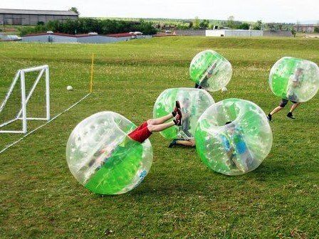 Bubble Baelle Kids Bubble Bälle für Kinder mieten im Fußball Verleih ausleihen Soccer Bumper