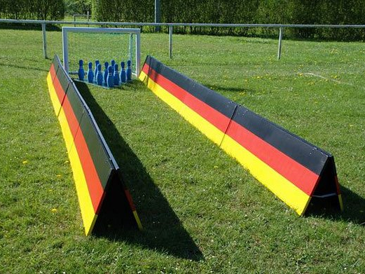 Fußball Billard günstig mieten Fussball Billiard Torwand mieten Frankfurt aufblasbar Eventmodule Verleih Hessen Dart