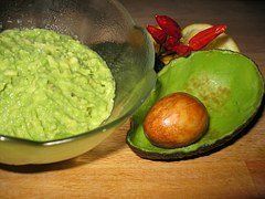 Avocado spendet Fett und Feuchtigkeit bei Neurodermitis Avocado