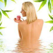 Frau Wellness Kosmetik Massage