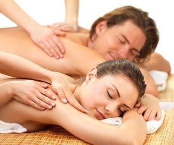 Mann Frau Massage Paar Wellness
