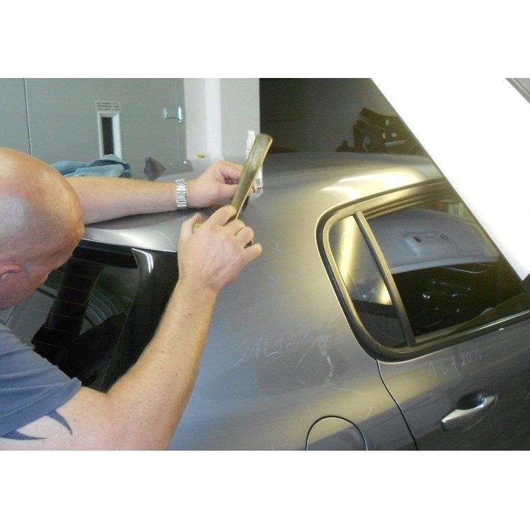 Kratzer, Dellen, Hagelschäden sind im Nu wieder weg Hagelschaden Spot Repair