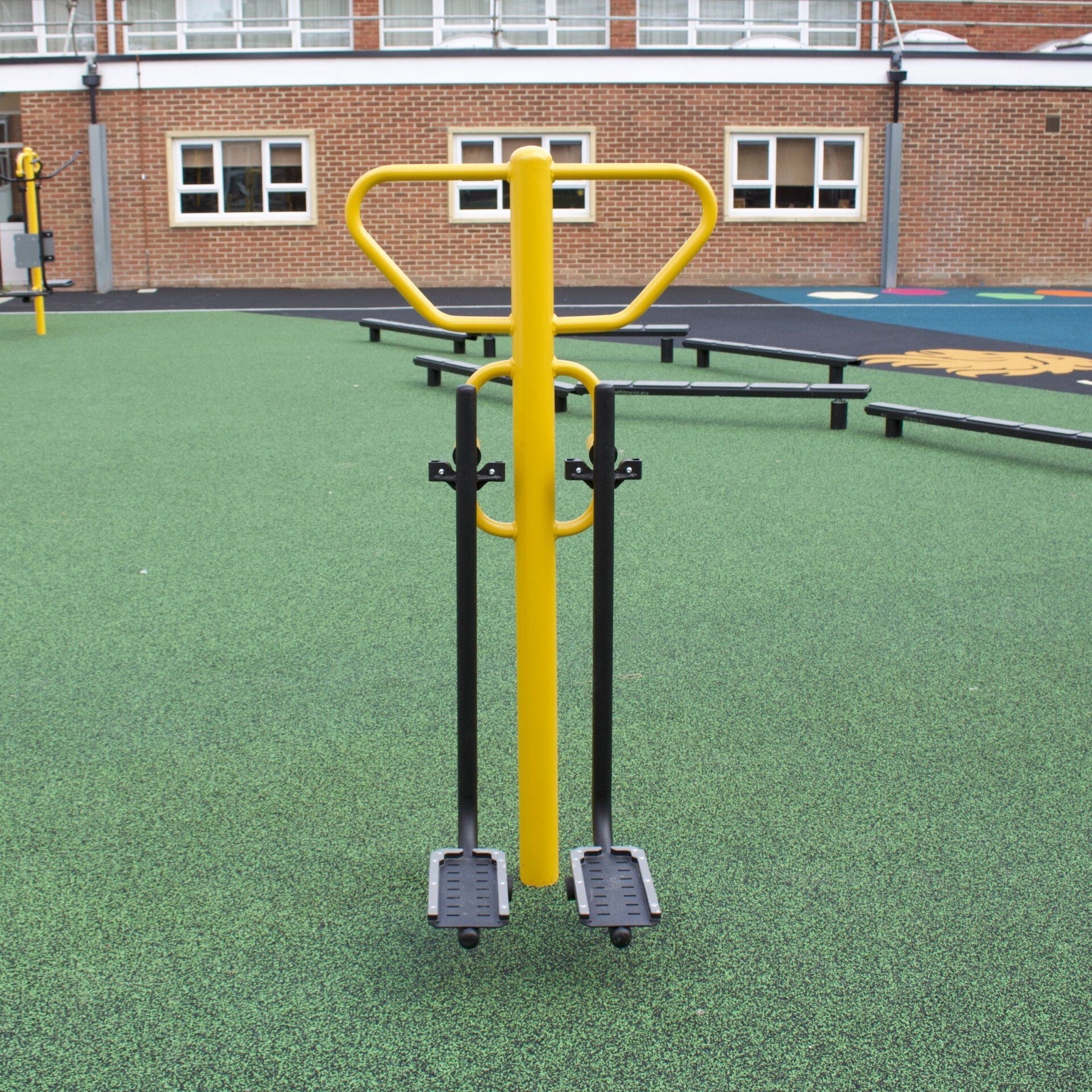 OptiFit Activity Leg Swing