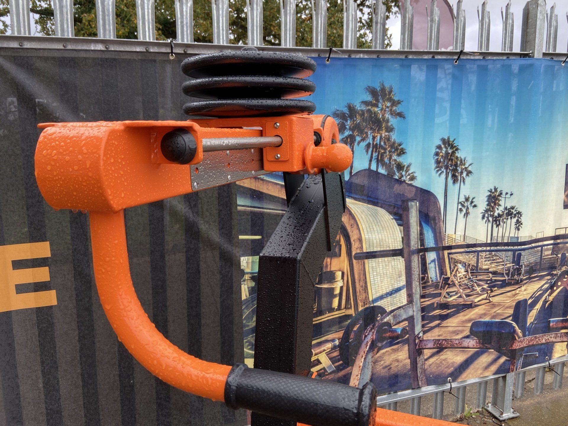 OPTIGN-006 OptiFit Ignite Outdoor Variable Load Shoulder Press Weight Mechanism