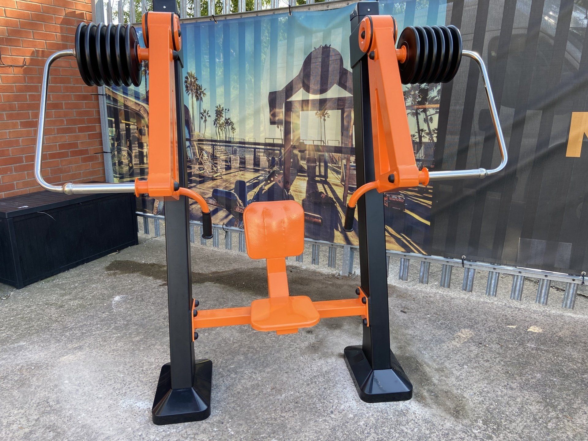 OPTSTR-006 OptiFit Strive Outdoor Variable Load Chest Press