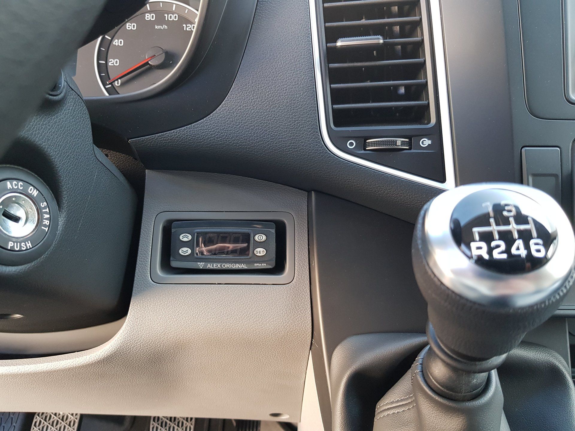 Digitales Bedienteil für Alex Kühlanlagen