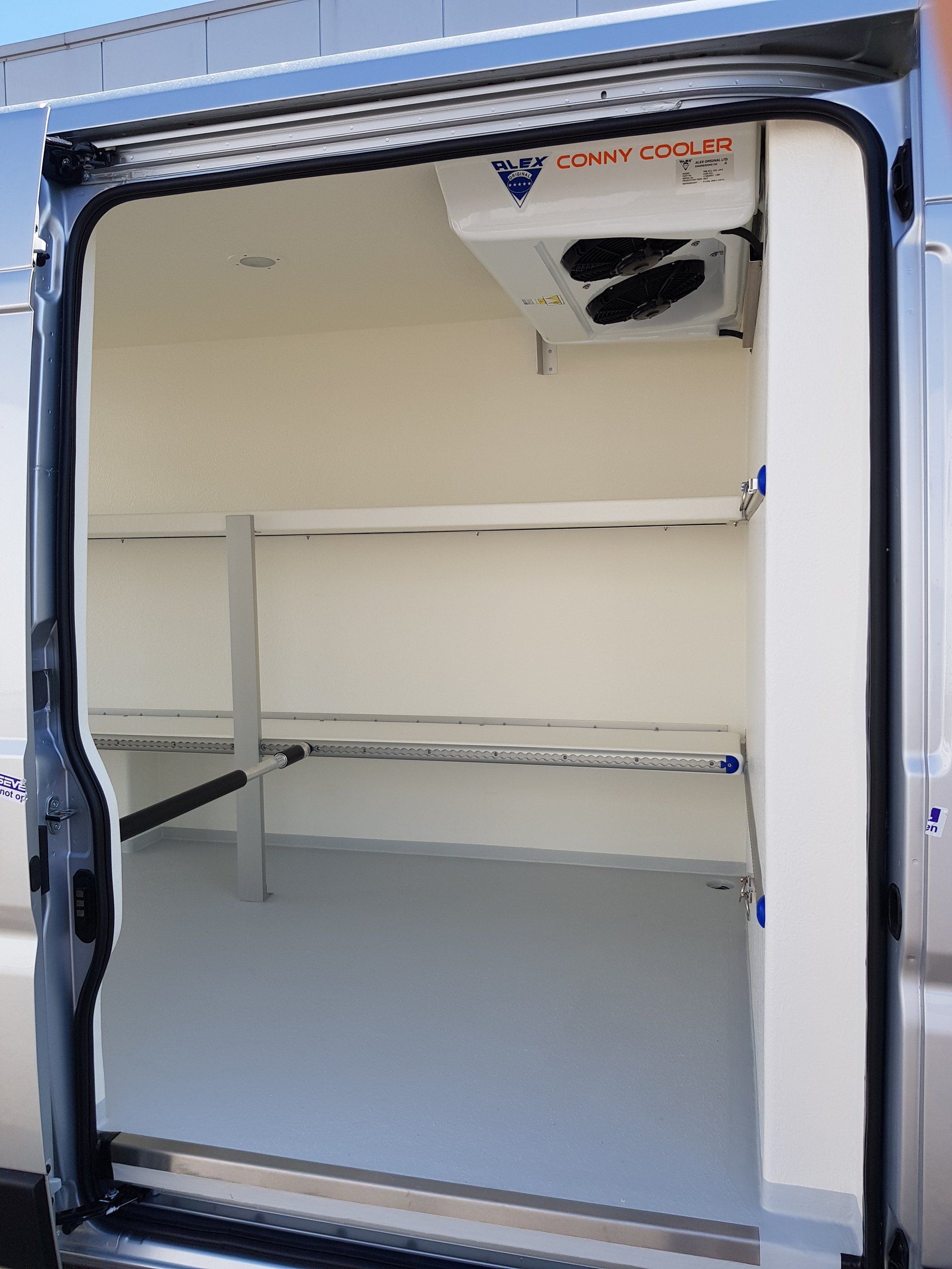 Fiat Ducato Frischdienstfahrzeug mit Regal