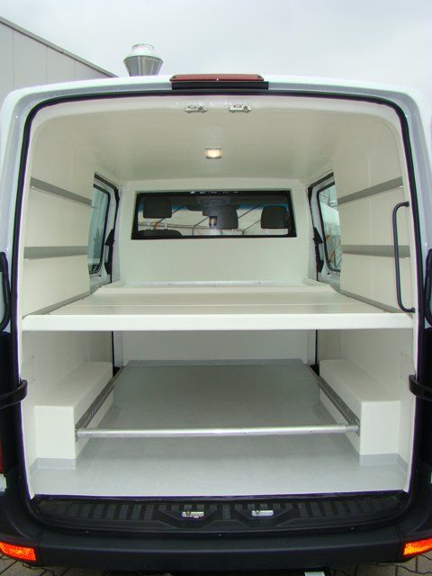 Offene Fenster bei Mercedes Sprinter Hygieneausbau