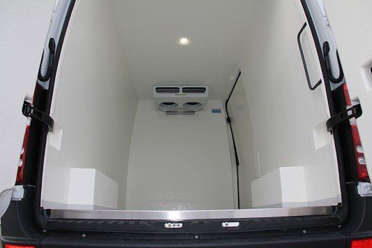 Mercedes Sprinter Frischdienst - Kühlfahrzeug
