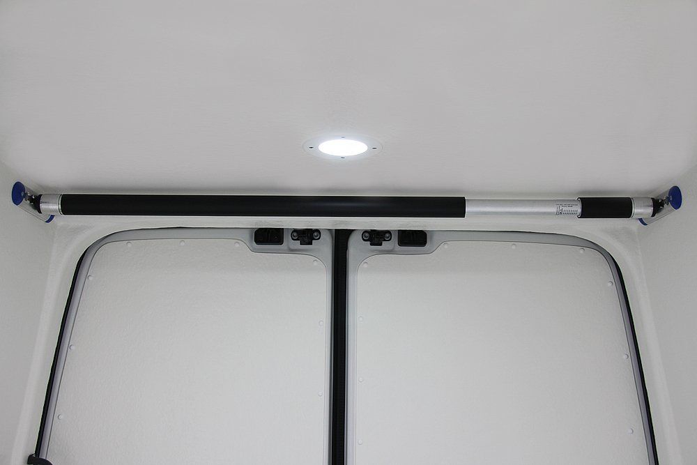 Halterung für Sperrstange in Kühlfahrzeugausbau