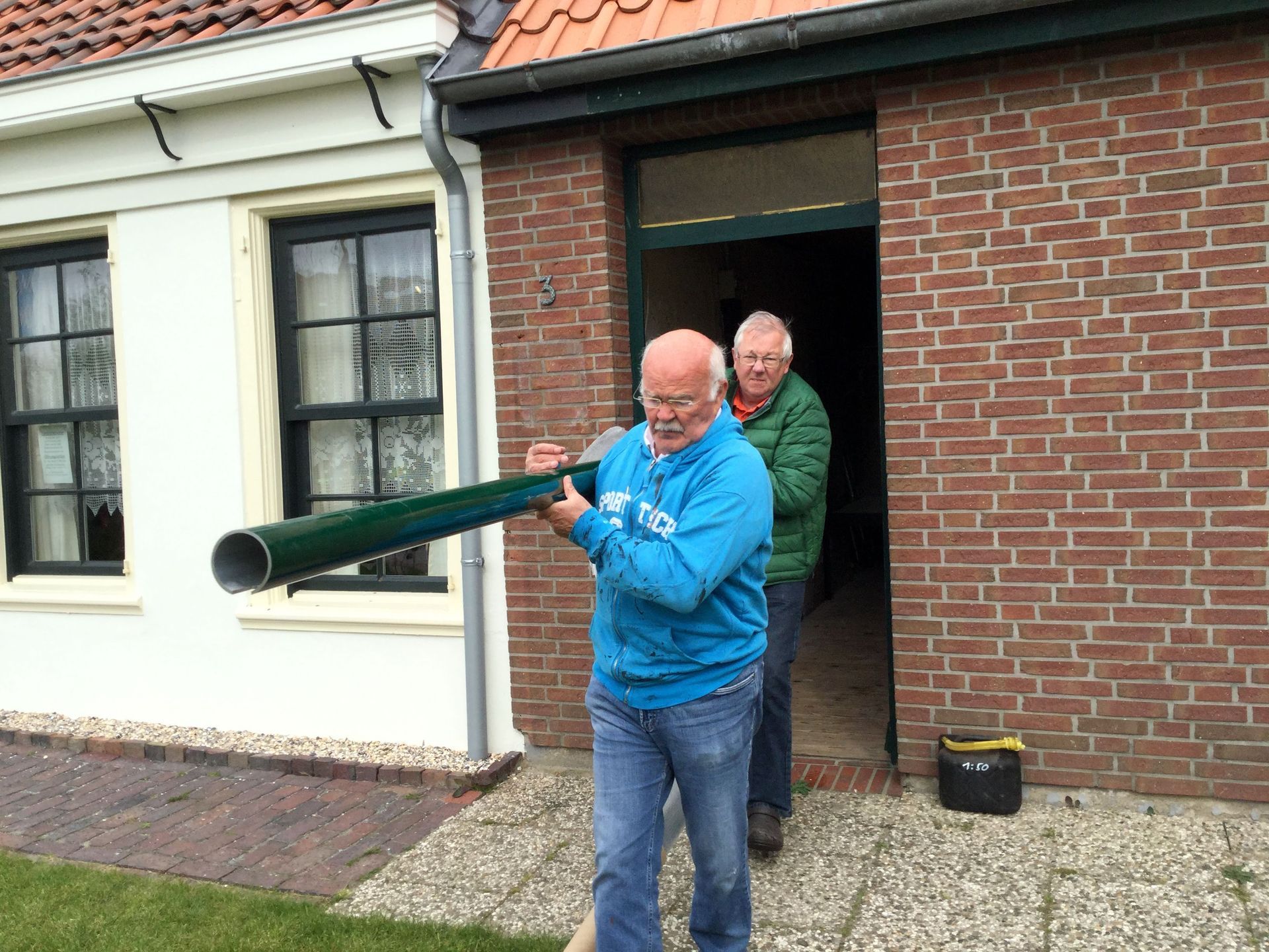 Ehrenamtlicher Helfer im Zwei-Siele-Museum