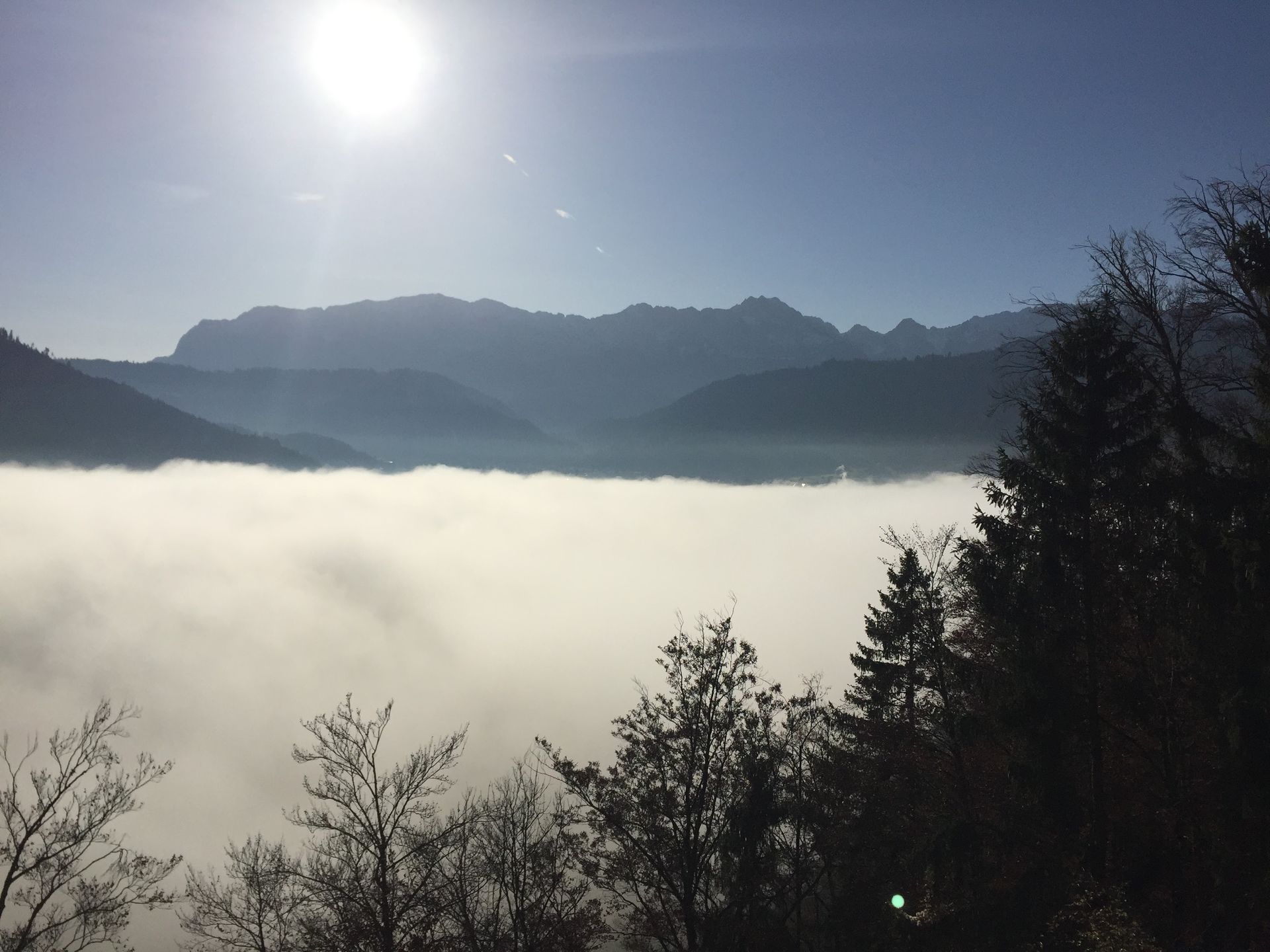 Herststimmung, Berge, Wettersteingebirge, Farchant, Garmisch-Partenkirchen, Nebel, Sonne