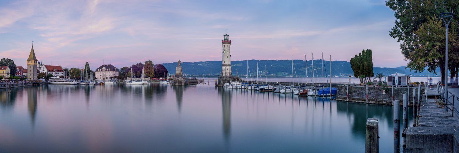 Lindauer Hafen bei Sonnenuntergang – Inspiration für das Bodensee Parfum LINDAU von Bodenseeduft