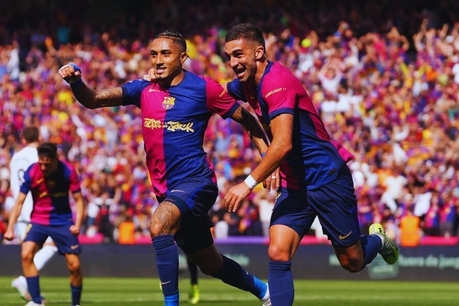 FC Barcelona El Barcelona remontó al Real Madrid en un partido vibrante y prcaticamente se aseguró el título de La Liga ganando 4-3 a falta de 3 jornadas para el final.