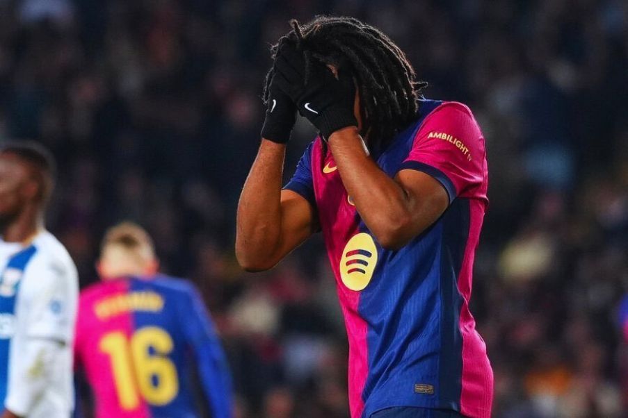 FC Barcelona Jukes Koundé  estuvo desafortunado   como todo el Barça  en la derrota ante el Leganés 0-1.