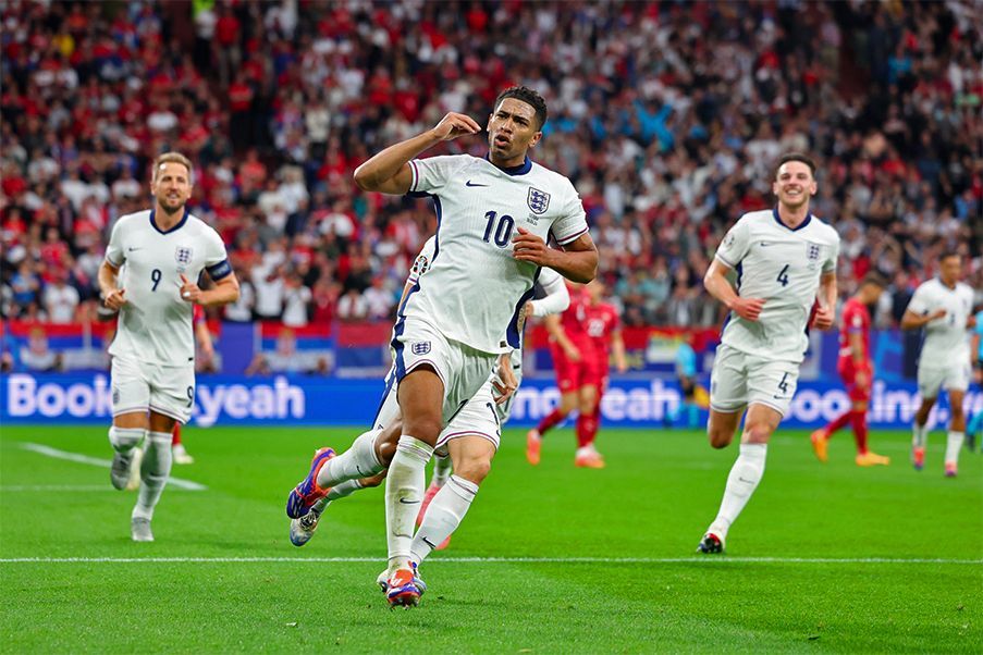 Jude Bellingham anotó el gol del triunfo de Inglaterra sobre Ucrania en su debut en la Euro 2024